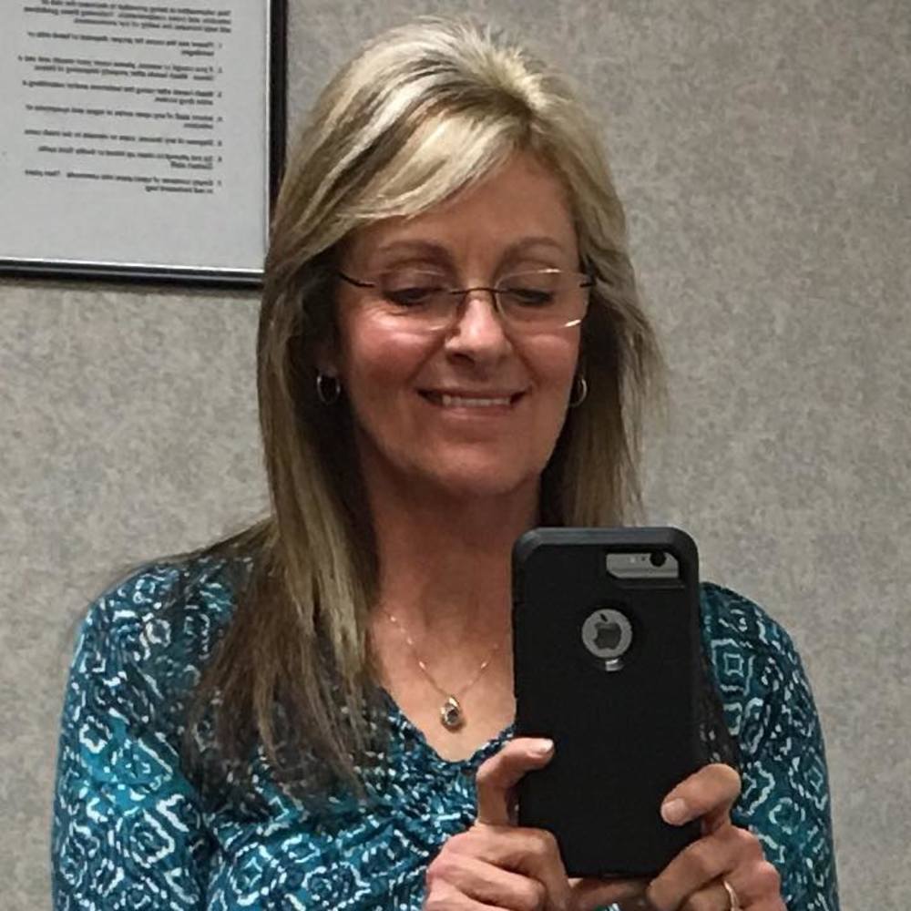 Meet your Posher, Cindy